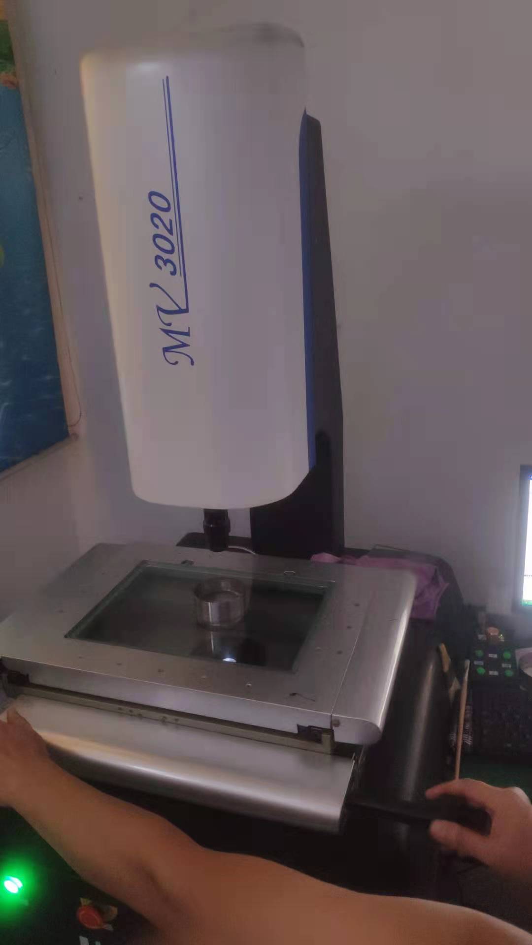 新進(jìn)的篩孔檢測設(shè)備---二坐標(biāo)